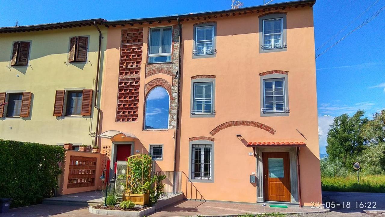 Le Rondini Di San Donato Bed and Breakfast Lucca Exteriör bild