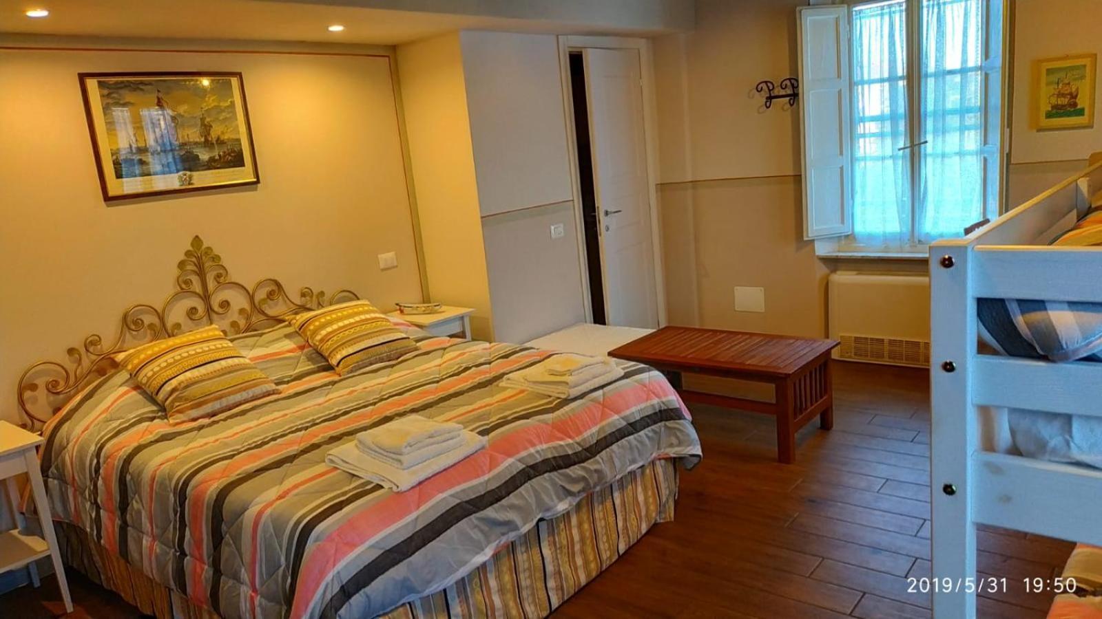Le Rondini Di San Donato Bed and Breakfast Lucca Rum bild